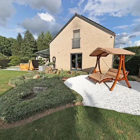 فيلة Onsen Place By Ardenne Places